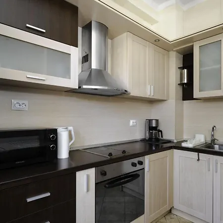 Aristocratic 2 Bedroom Flat Next To Ndk