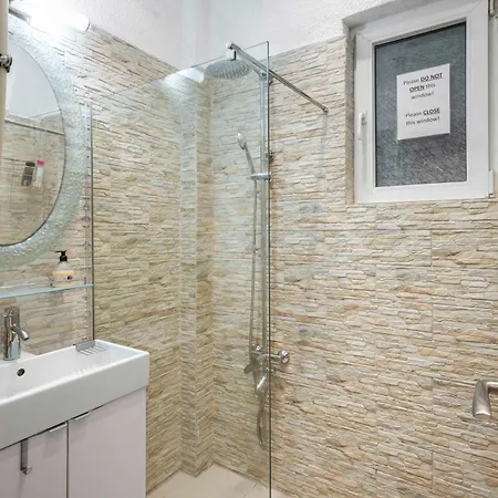 Aristocratic 2 Bedroom Flat Next To Ndk Sofia